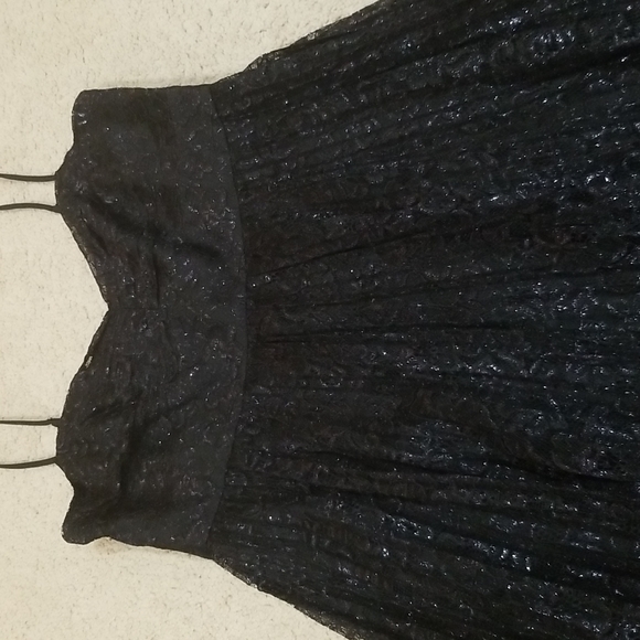 NWOT J.Crew Pleated Midi Dress in Metallic Lace - Picture 2 of 8
